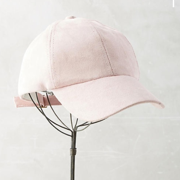 Anthropologie Accessories - ➡️Anthro pink hat⬅️