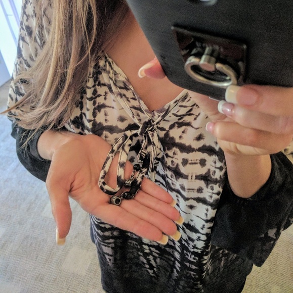 Dress Barn tie dye peasant top - Picture 4 of 4