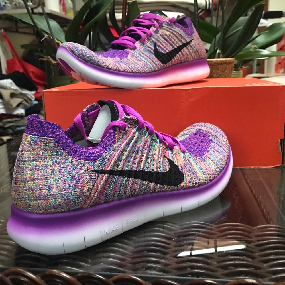 ‼️SALE‼️ Nike WMNS Free Flyknit.