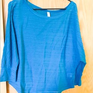 Xhilaration L Long Sleeve Top