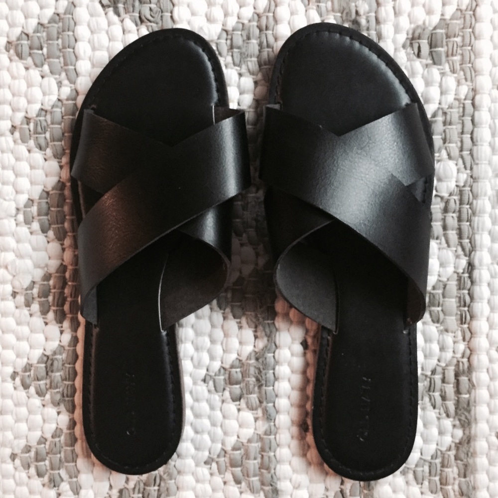 black slide sandals