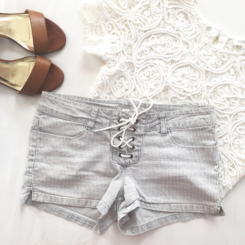 Lace up shorts