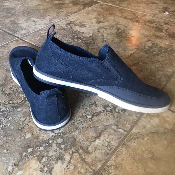 football shoes for grass