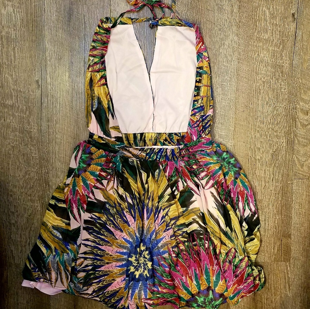 LAST 1 BEAUTIFUL SUNBURST DRESS! BACKLESS! - Picture 6 of 6
