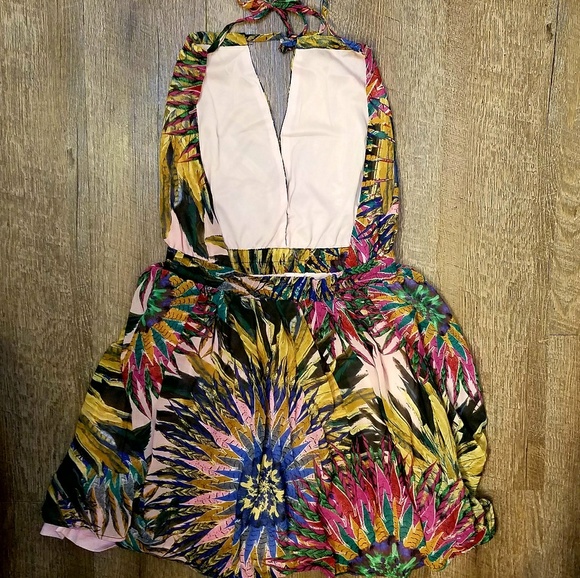 LAST 1 BEAUTIFUL SUNBURST DRESS! BACKLESS! - Picture 6 of 6