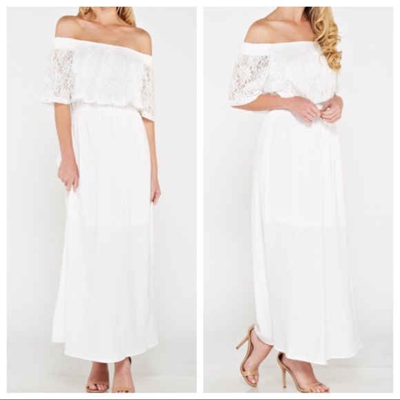 Dresses & Skirts - ✨LAST ONE SALE ✨White off the shoulder maxi dress