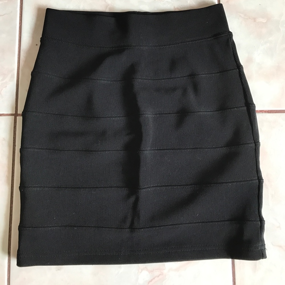 Black bandage skirt