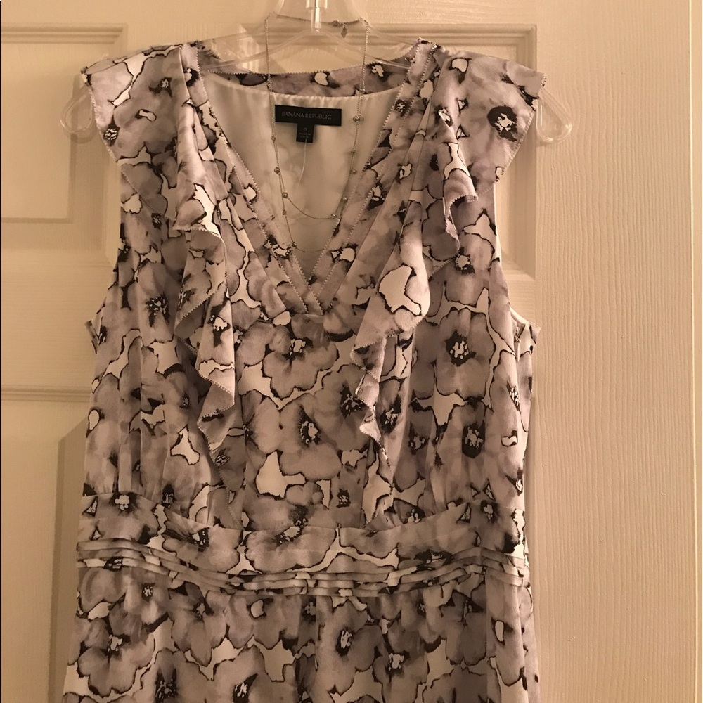 Banana Republic Dress!!