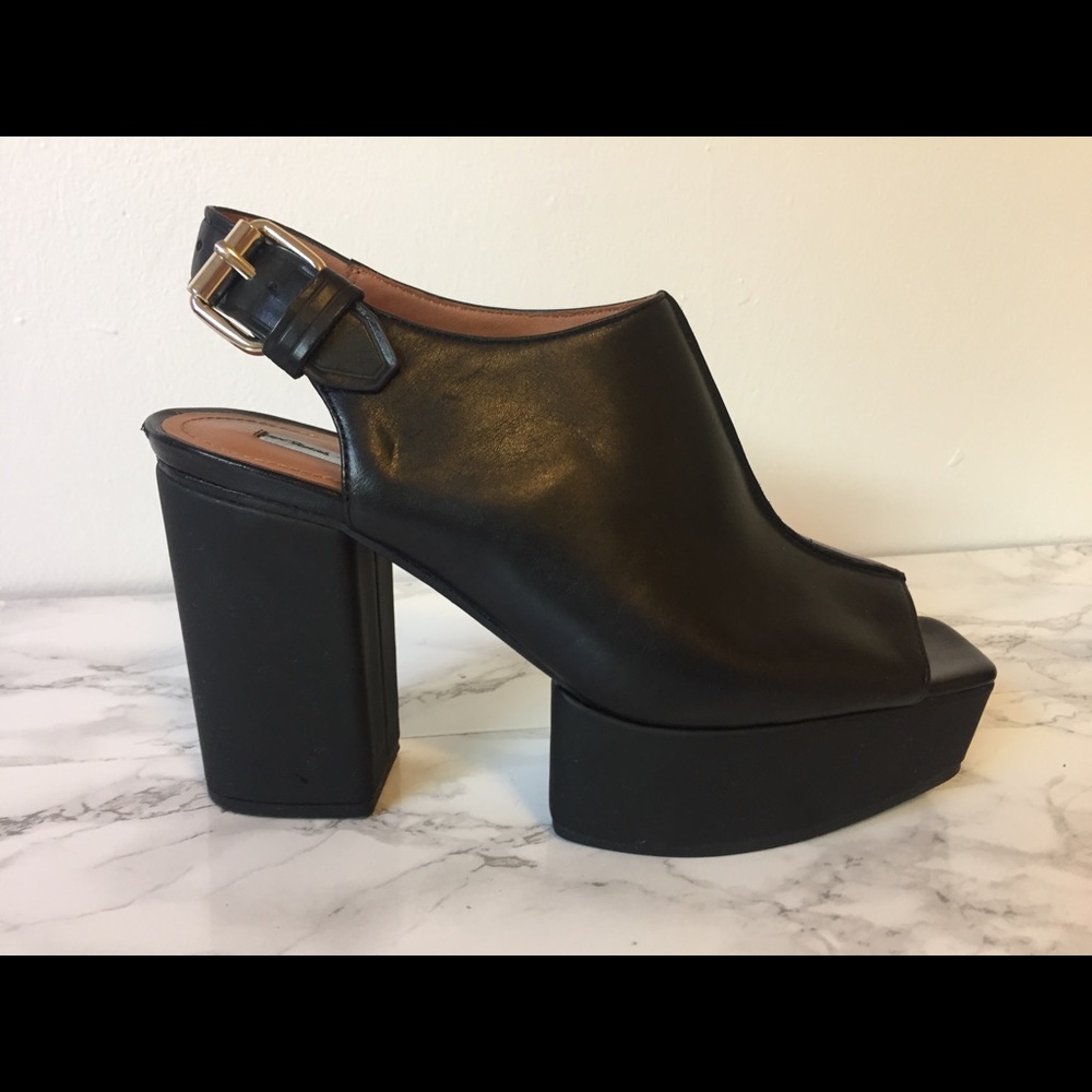 & Other Stories chunky heel learher sandal