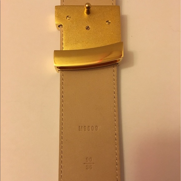 Louis Vuitton Azur Belt - Picture 2 of 3