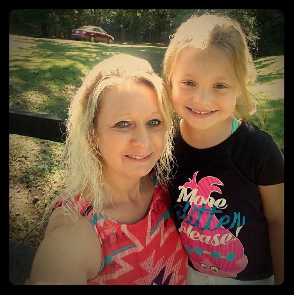 Meet your Posher, Regina