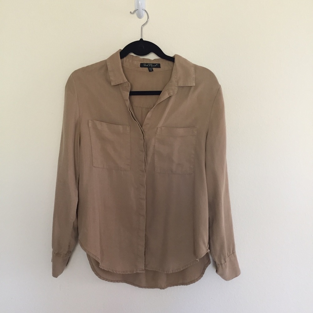 Nude button up