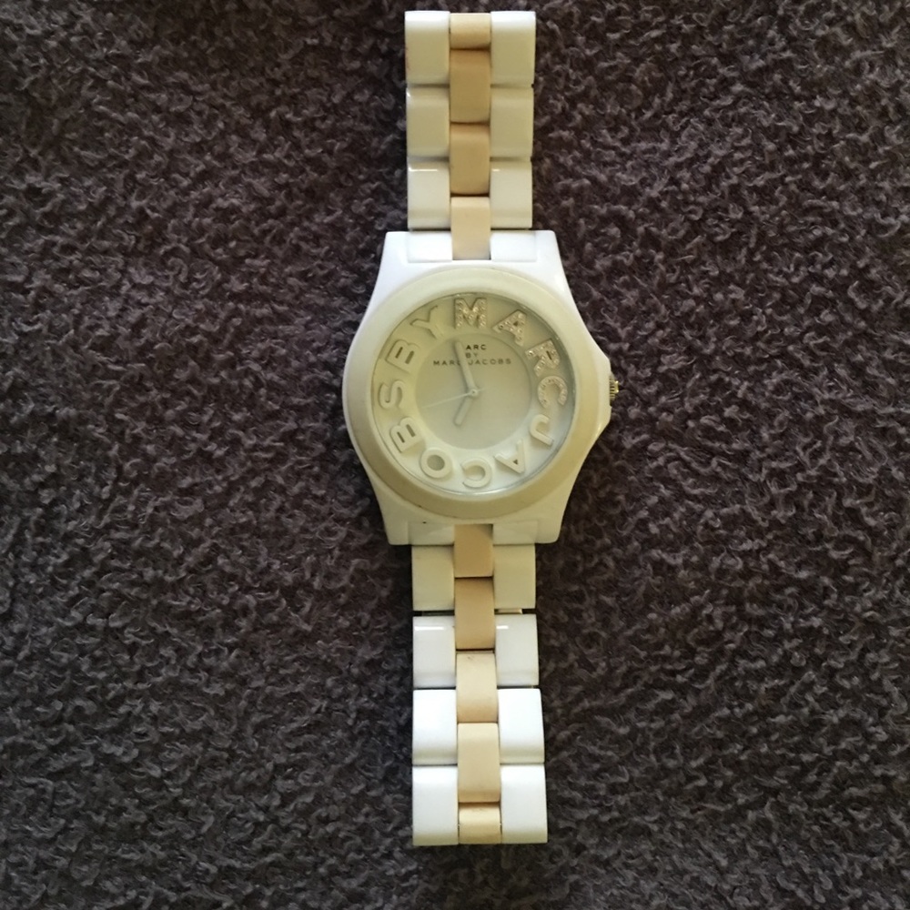 MARC BY MARC JACOBS WATCH