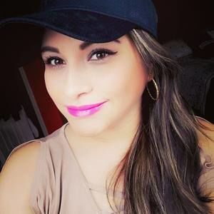 Meet your Posher, Alexandra