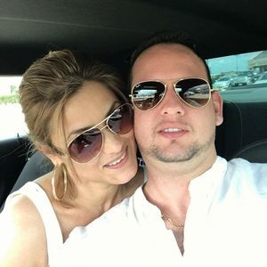 Meet your Posher, Acralys