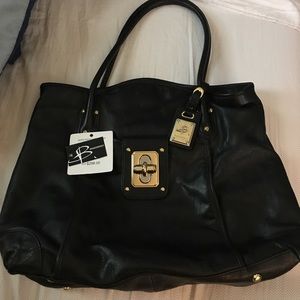 Beautiful w/ tags B.Makowsky handbag black leather