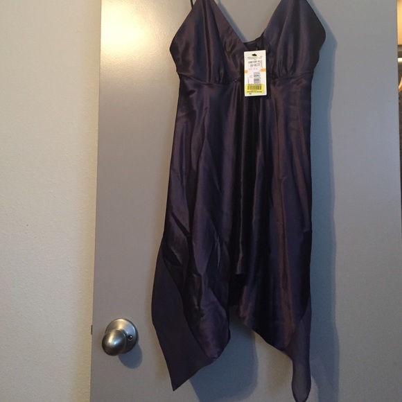 BCBG - Picture 4 of 4