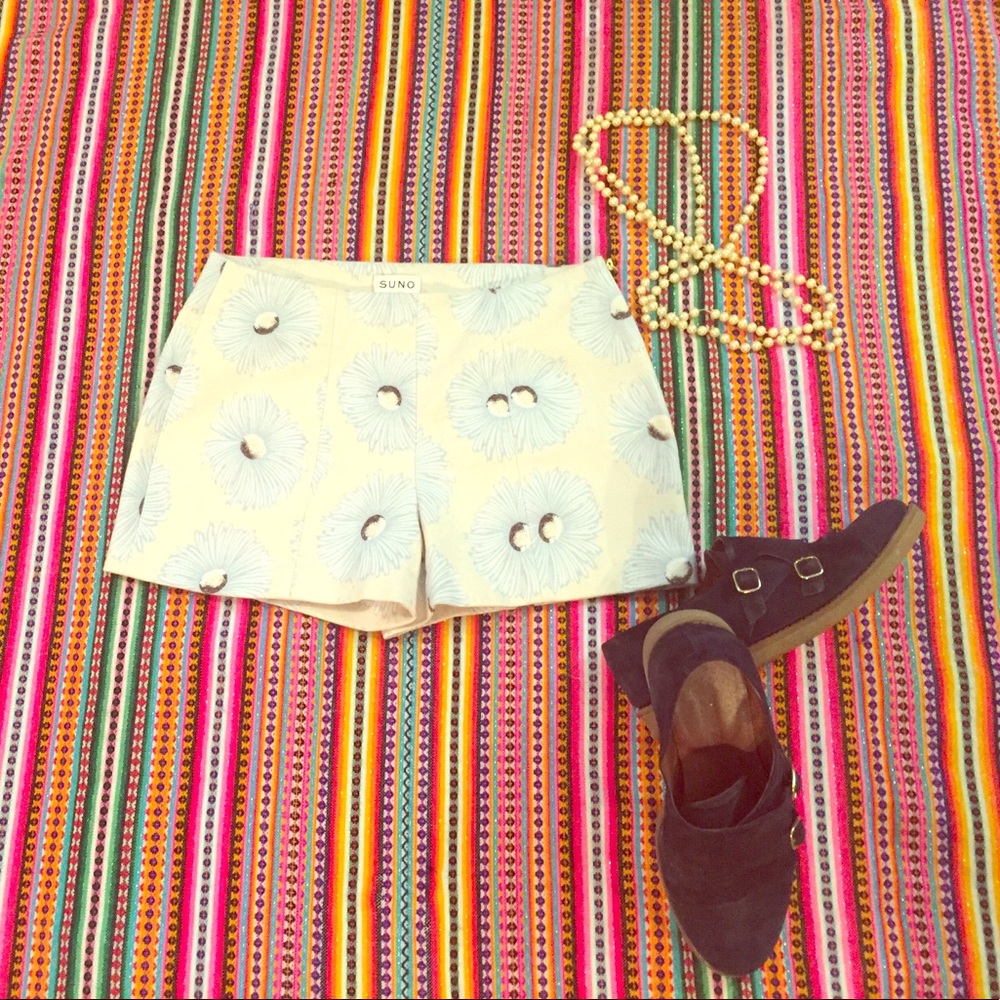 Tap Shorts with Blue Sunflowers, super flattering!