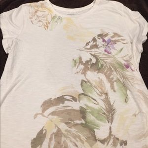 Super cute Sonoma Tee