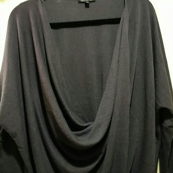 Top - Picture 3 of 5