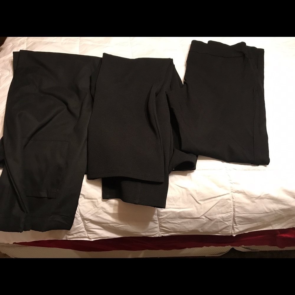 Black scrub pants