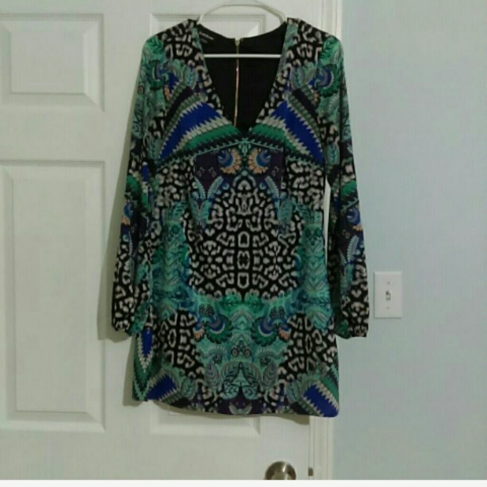 Bebe shift dress