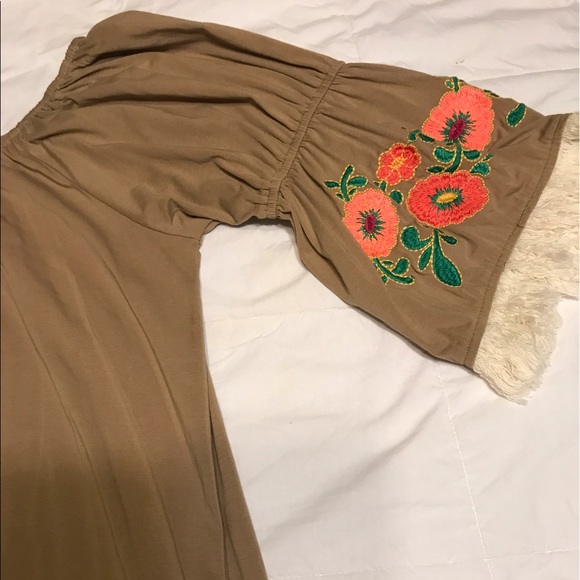 off shoulder dress/shirt - Picture 2 of 2