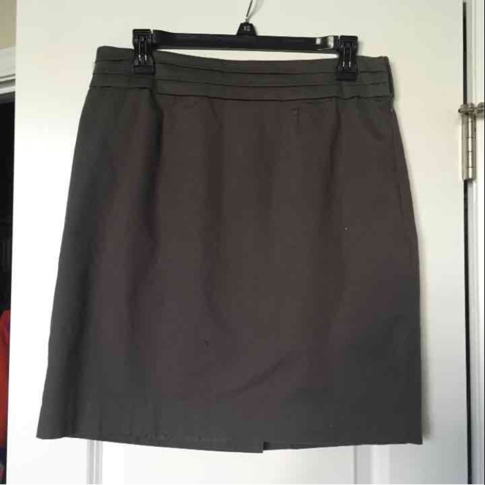 Gap grey pencil skirt NWT size 10