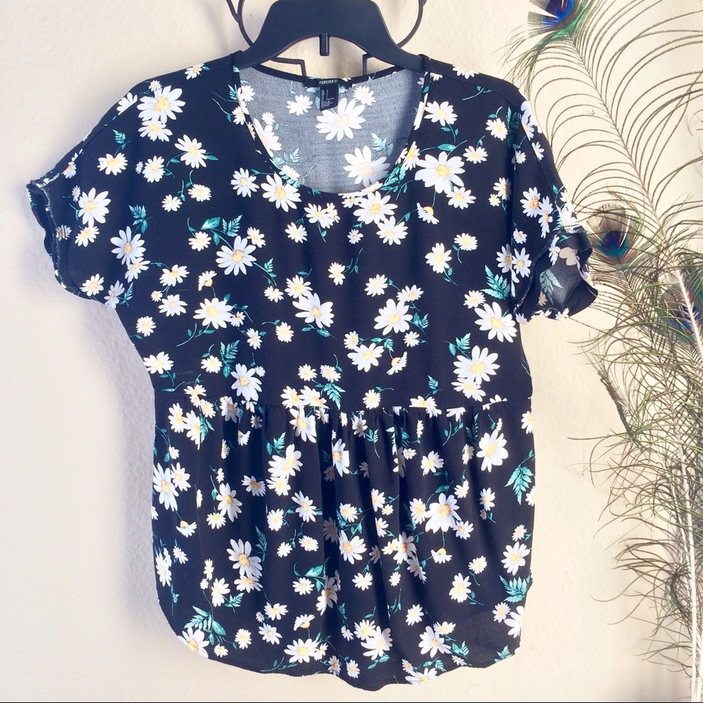 NWOT Forever 21 Floral Blouse.