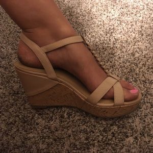 Nude wedges