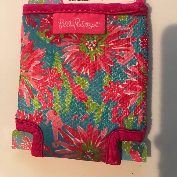 Lilly Pulitzer Coozie ☀️ - Picture 2 of 2