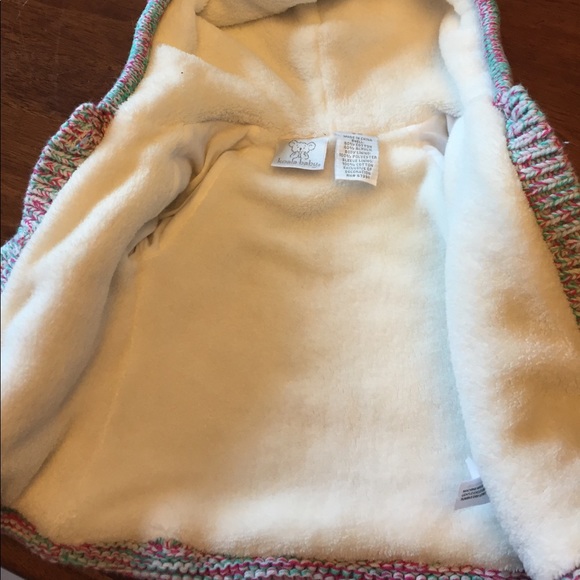 Sweater - Picture 4 of 4