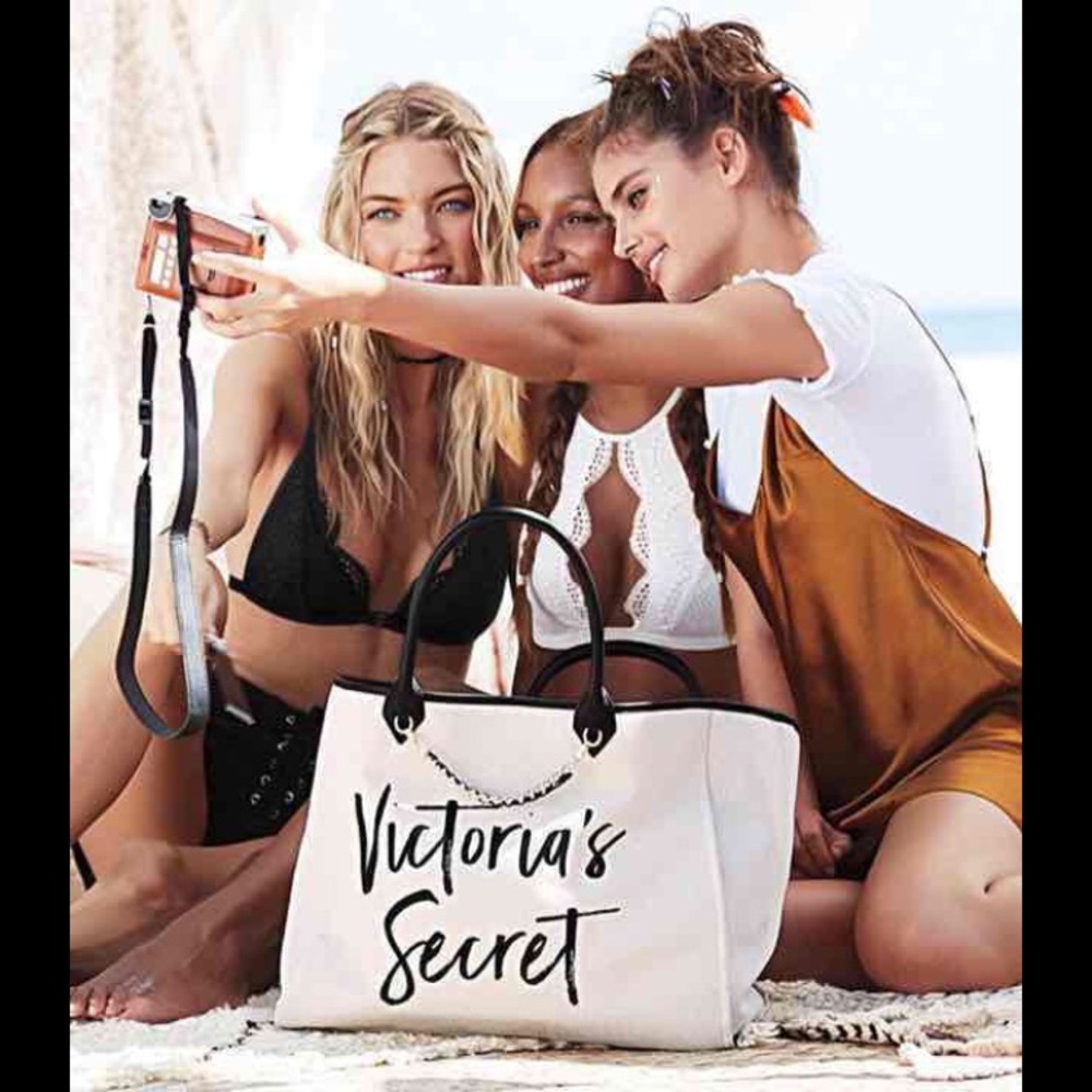 NWT Victoria Secret Bag/tote