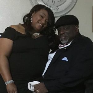 Meet your Posher, Dena