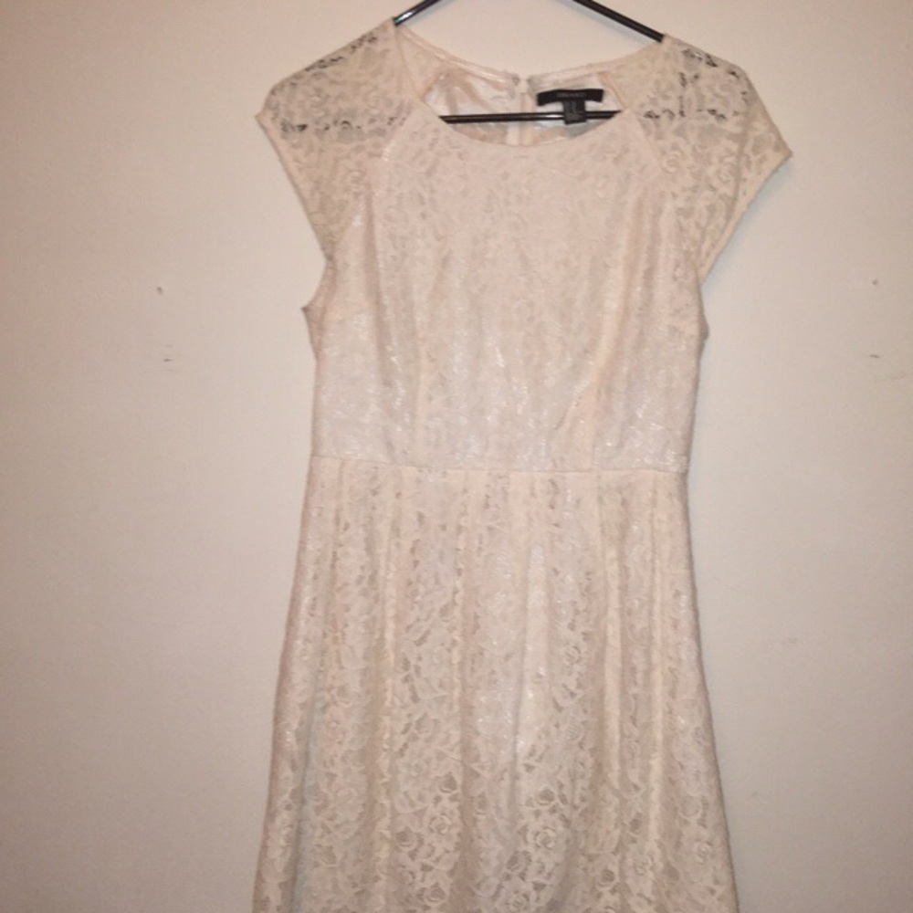 White lace dress