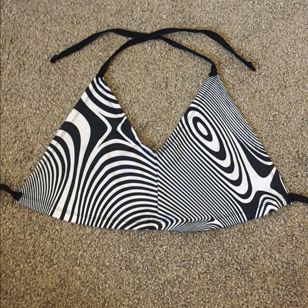 Ravewithmigente tie halter top