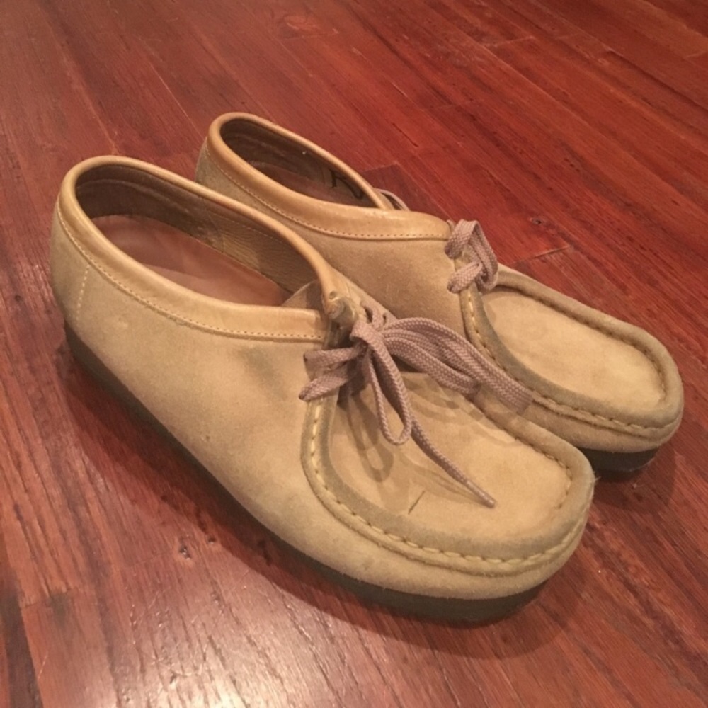 Clarks Wallabees