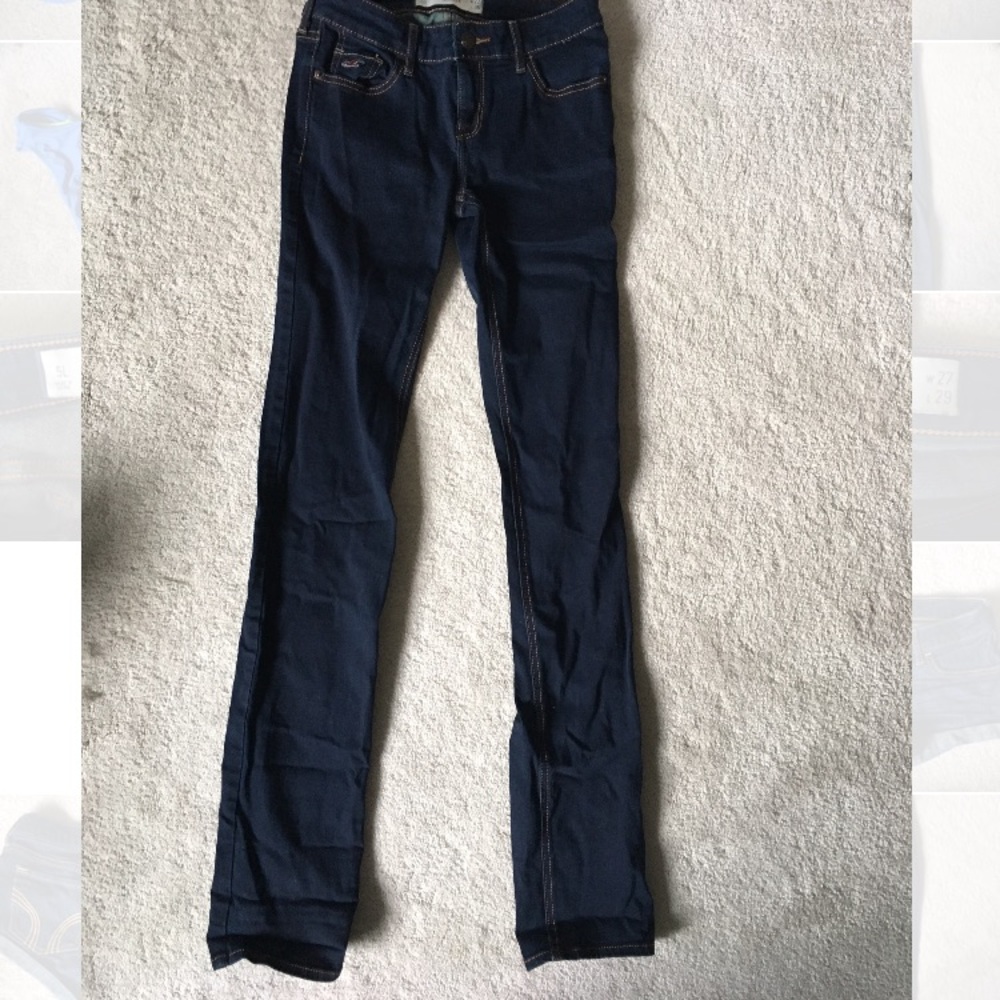 SIZE 5 LONG. Hollister skinny jeans