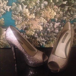 Pewter sparkly peep toes