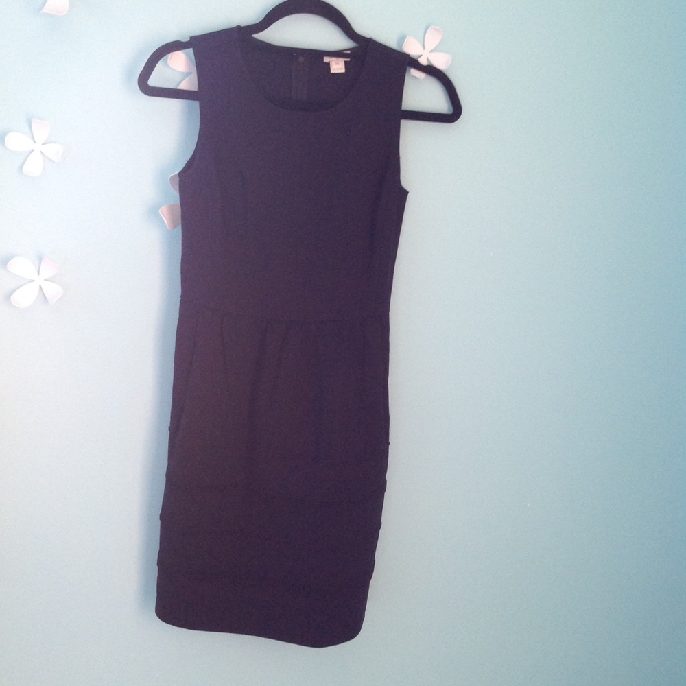 Black j crew dress bottom piping