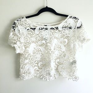 Lace crop top tee