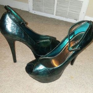 Turquoise Platform Peep Toe Heels