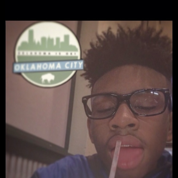 Meet your Posher, Wallace - Picture 1 of 1