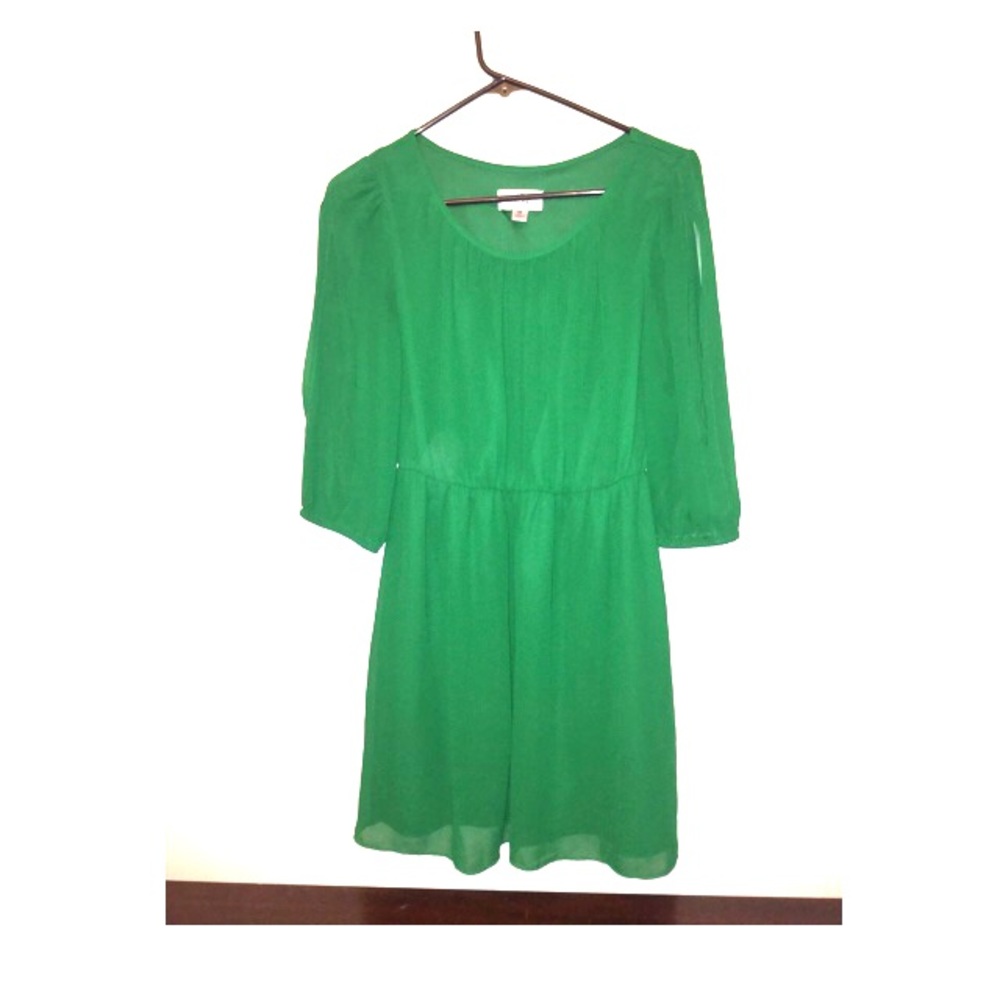 Green chiffon dress