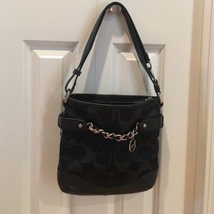 Coach Black Leather Chain Cross Body M1221-F19730
