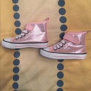 Girls pink sparkle high top sneakers