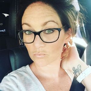 Meet your Posher, Stacy