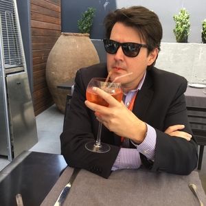 Meet your Posher, Javier