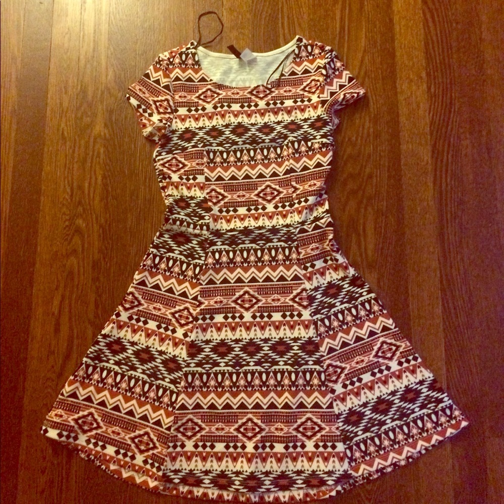 Host pick! H&M quilted skater dress, fit and flare