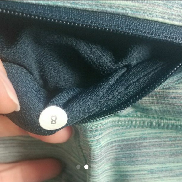 SOLD**Lululemon pace rivals crops - Picture 4 of 4